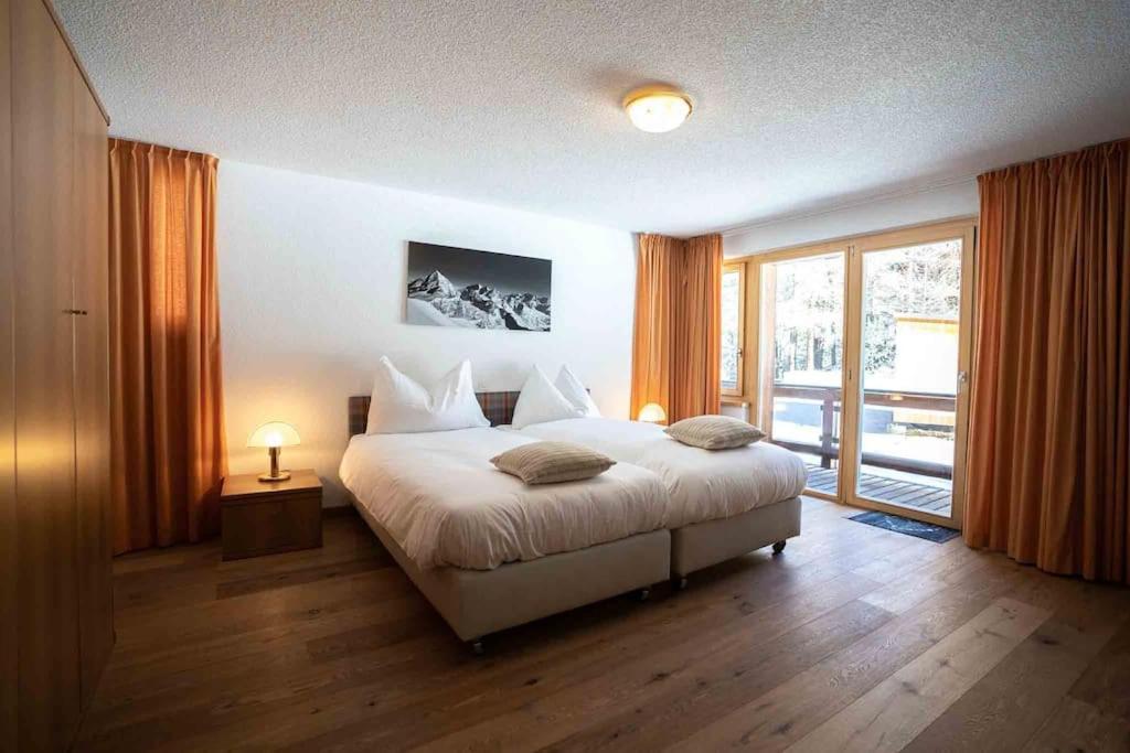 Duplex With Sauna In